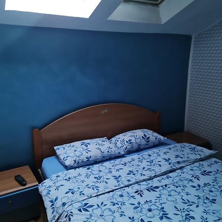 克卢日-纳波卡 卡扎雷比奥旅馆酒店 客房 照片